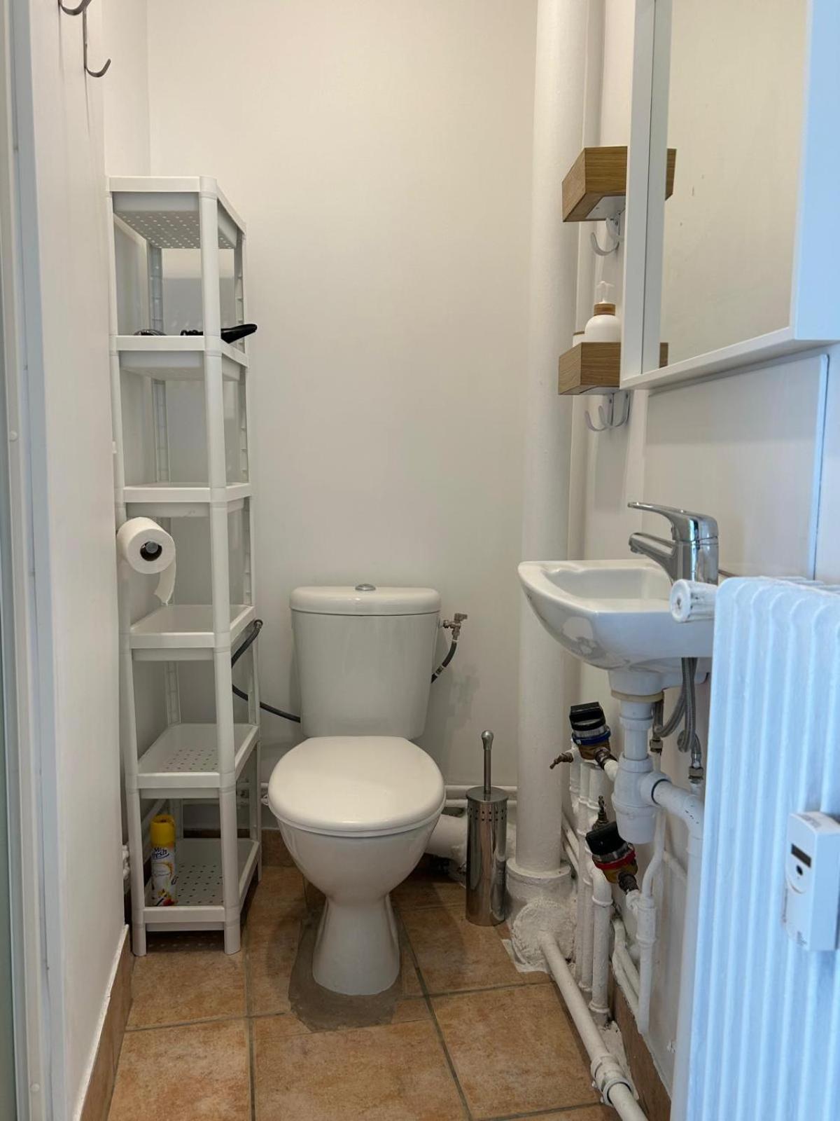 Studio Cosy De 30 M2 Au Coeur Des Thermes Роят Екстериор снимка