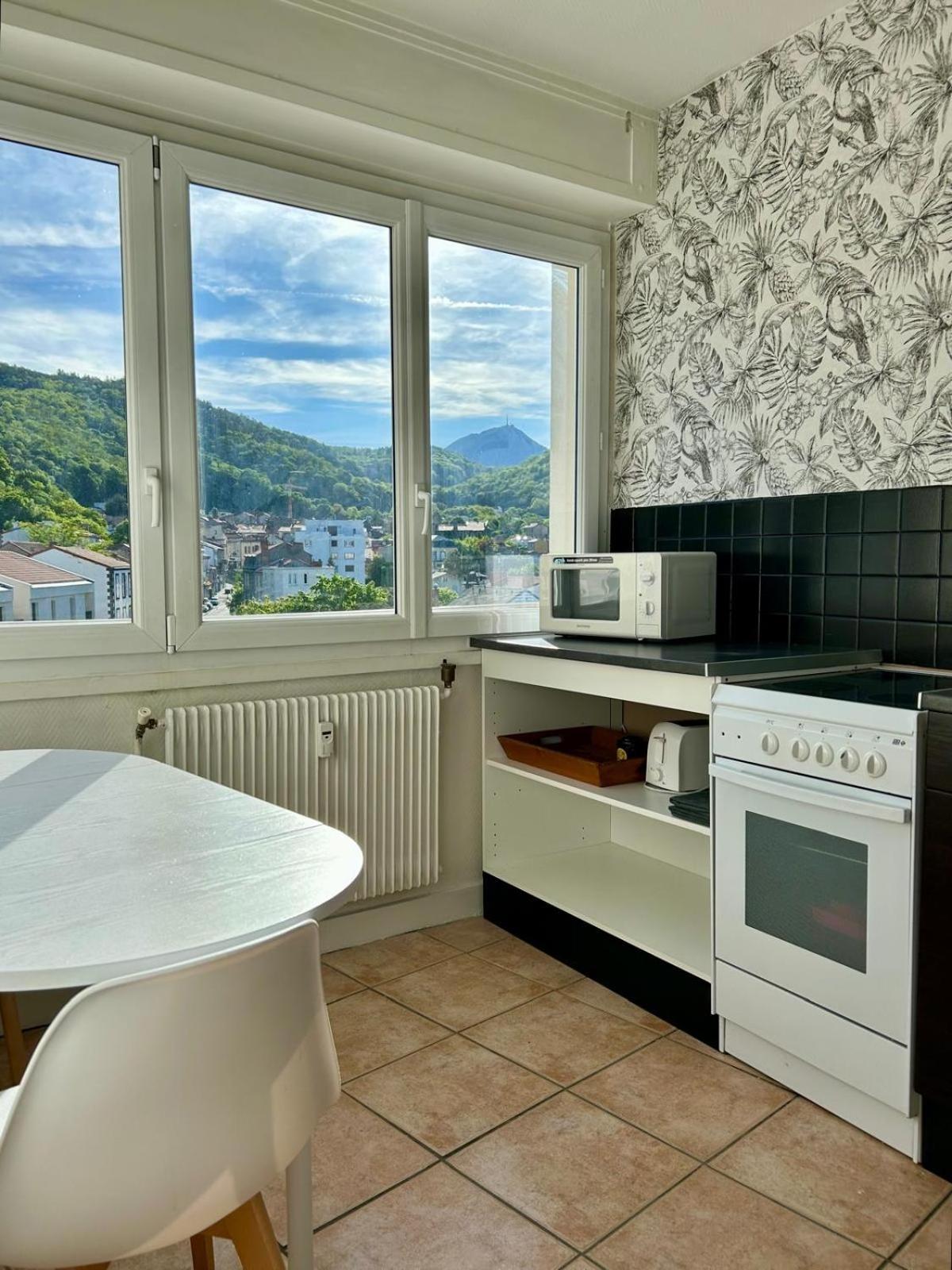 Studio Cosy De 30 M2 Au Coeur Des Thermes Роят Екстериор снимка